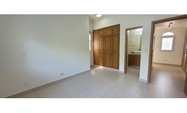 Villa Unifamiliar en Tucan Country Club - Cocoli
