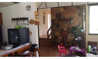 Venta Casa en Altos de Cerro Azul