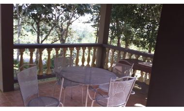 Venta Casa en Altos de Cerro Azul