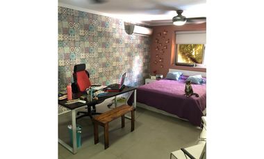 VENTA CASA CON PISCINA Y TERRAZA  OBARRIO (CP)