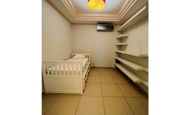 ALQUILO APARTAMENTO, AVE BALBOA, 2 RECAMARAS, AMOBLADO, VISTA AL MAR.