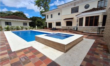 Venta de Casa en Ancon