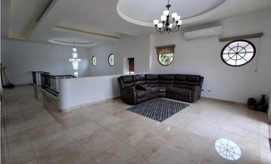 Venta de Casa en Ancon