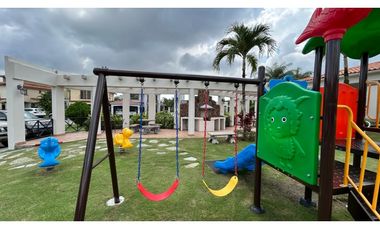 VENTA DE CASA EN CONDADO DEL REY RESIDENCIAL PASEO DORADO