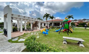 VENTA DE CASA EN CONDADO DEL REY RESIDENCIAL PASEO DORADO
