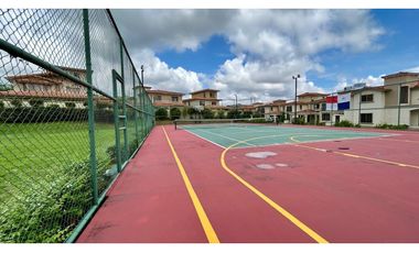 VENTA DE CASA EN CONDADO DEL REY RESIDENCIAL PASEO DORADO