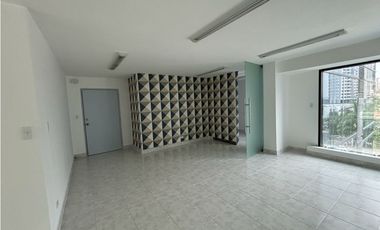 ALQUILER OFICINA EN BELLA VISTA (DV)