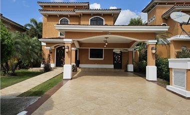 VENTA CASA CLAYTON VILLAGE (DV)