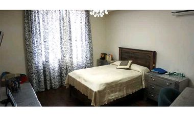 VENDO MANSION HERMOSA EN EMBASSY CLUB CLAYTON