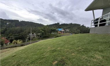 Venta de Casa en Altos de Cerro Azul