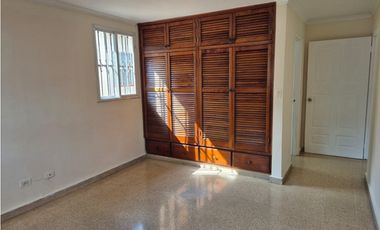 VENTA DE CASA EN BETANIA MIRAFLORES