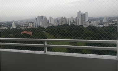 ALQUILO APARTAMENTO EN SAN FRANCISCO, 3 RECAMARAS, LINEA BLANCA.