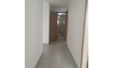 ALQUILO APARTAMENTO EN SAN FRANCISCO, 3 RECAMARAS, LINEA BLANCA.