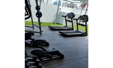 ALQUILO APARTAMENTO EN SAN FRANCISCO, 3 RECAMARAS, LINEA BLANCA.