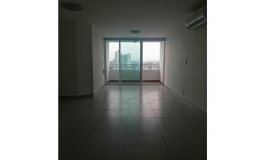 ALQUILO APARTAMENTO EN SAN FRANCISCO, 3 RECAMARAS, LINEA BLANCA.