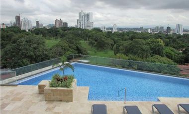 ALQUILO APARTAMENTO EN SAN FRANCISCO, 3 RECAMARAS, LINEA BLANCA.