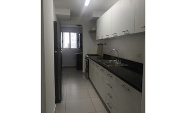 ALQUILO APARTAMENTO EN SAN FRANCISCO, 3 RECAMARAS, LINEA BLANCA.