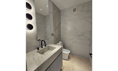 VENDO APARTAMENTO EN PUNTA PACIFICA, 3 RECAMARAS, REMODELADO, 308M2.