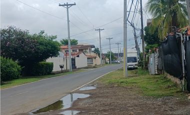 VENTA TERRENO PLAZA VERSALLES