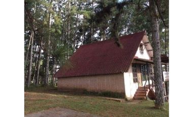 VENTA DE CASA EN ALTOS DE CERRO AZUL