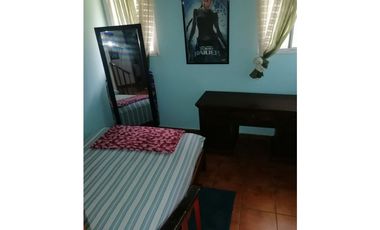 VENTA DE CASA EN ALTOS DE CERRO AZUL