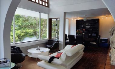 Venta de CASA en Altos de Cerro Azul