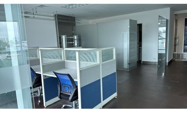 ALQUILO OFICINA EN COSTA DEL ESTE, 103M2, AMOBLADO.