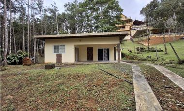 Venta de Casa en Altos de Cerro Azul
