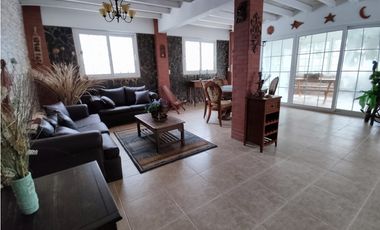 Venta de casa Altos de Cerro Azul