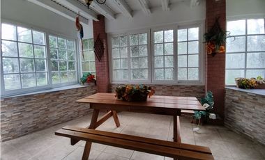 Venta de casa Altos de Cerro Azul