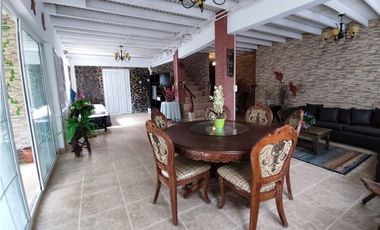 Venta de casa Altos de Cerro Azul