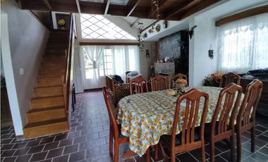 Venta de casa Altos de Cerro Azul