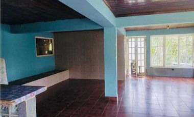 Venta de casa en Cerro Azul