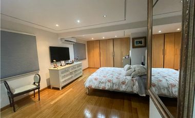 VENTA DE CASA EN CLAYTON