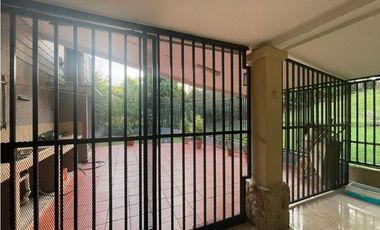 VENTA DE CASA EN CLAYTON