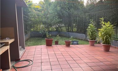 VENTA DE CASA EN CLAYTON