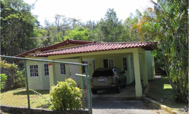 Venta de Casa en Altos de Cerro Azul