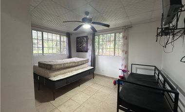 Venta de Casa en Altos de Cerro Azul