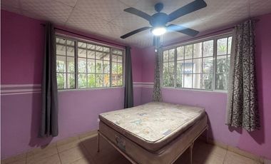 Venta de Casa en Altos de Cerro Azul