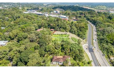 TERRENO EN VENTA EN LA AVENIDA TRANSISTMICA