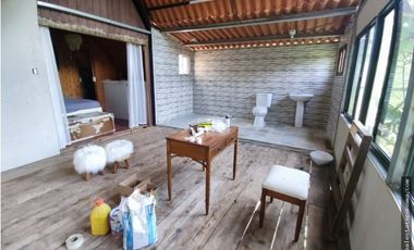 SE VENDE CASA EN ALTOS DE CERRO AZUL