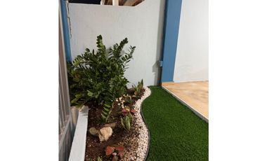 VENDO CASA EN LAS MAÑANITAS, RESIDENCIAL LAS AMERICAS