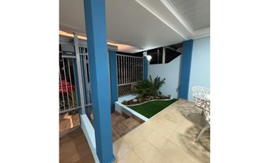 VENDO CASA EN LAS MAÑANITAS, RESIDENCIAL LAS AMERICAS