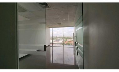 ALQUILER DE OFICINA EN COSTA DEL ESTE 315m