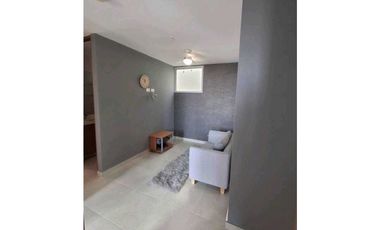 ALQUILER DE APARTAMENTO EN VILLA LUCRE