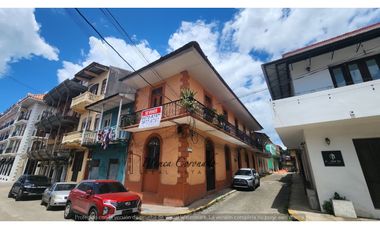 VENDO CASA EN CASCO VIEJO