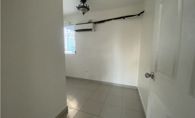 APARTAMENTO EN VENTA O ALQUILER EN PARQUE LEFEVRE