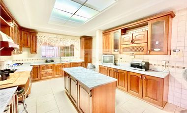 Venta de Casa Mansión en Betania, Panamá