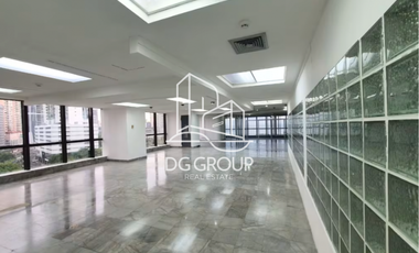 Alquiler de oficinas en torre BAC