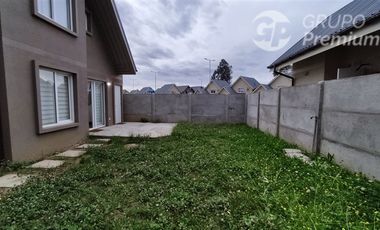 Casa en Arriendo en Hacienda San Sebastian, pasado Altos del Maipo